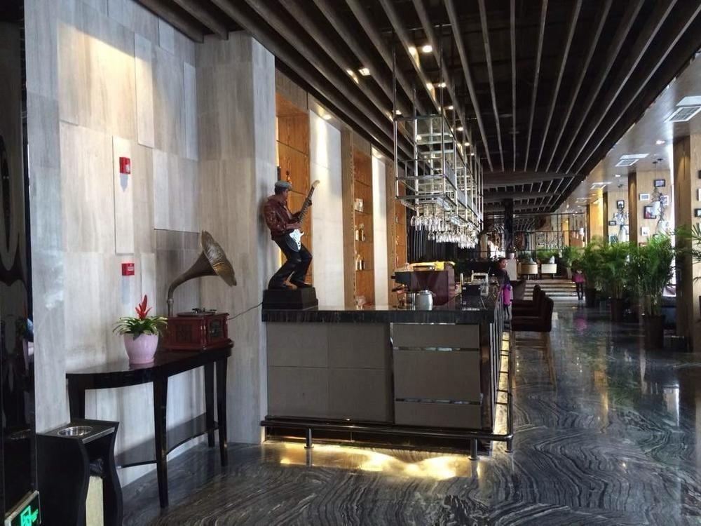 Chengdu Hello Hotel CTU Eksteriør billede