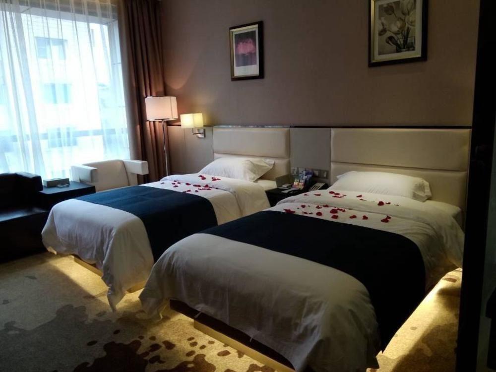 Chengdu Hello Hotel CTU Eksteriør billede